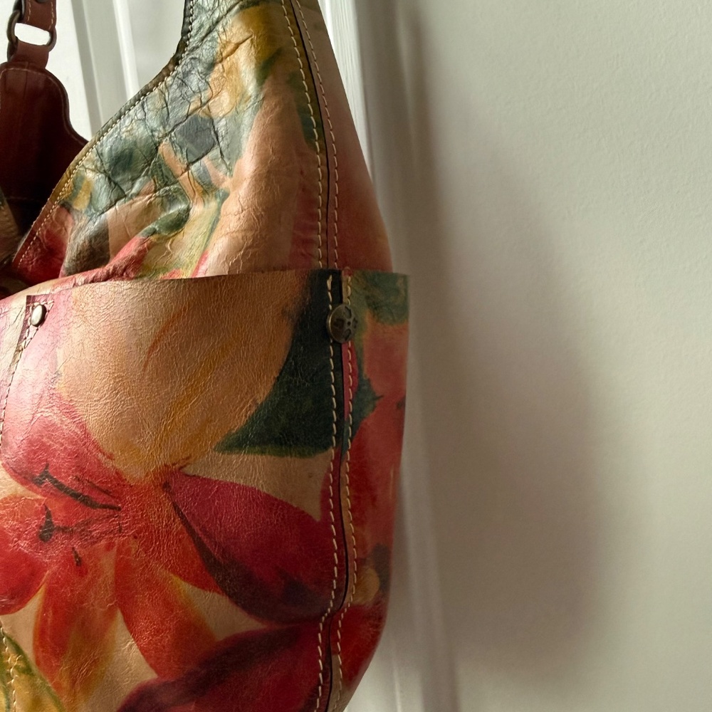Patricia Nash spring floral hobo shoulder bag - Picture 3 of 15